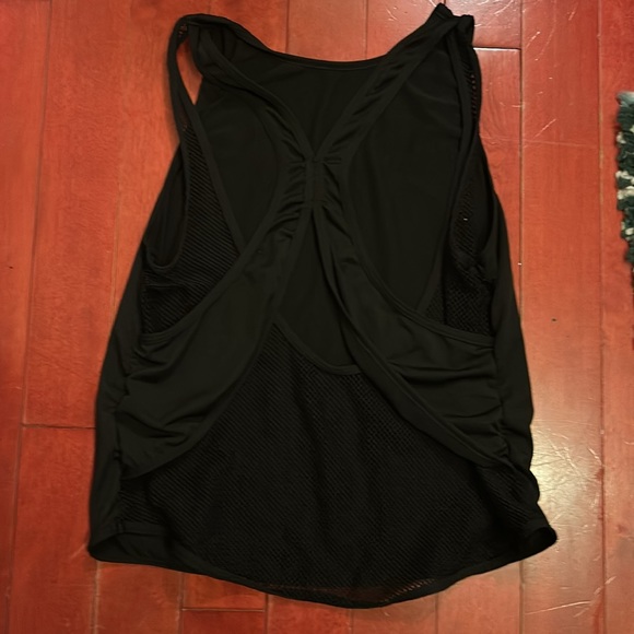 Shein work out top - Picture 3 of 5